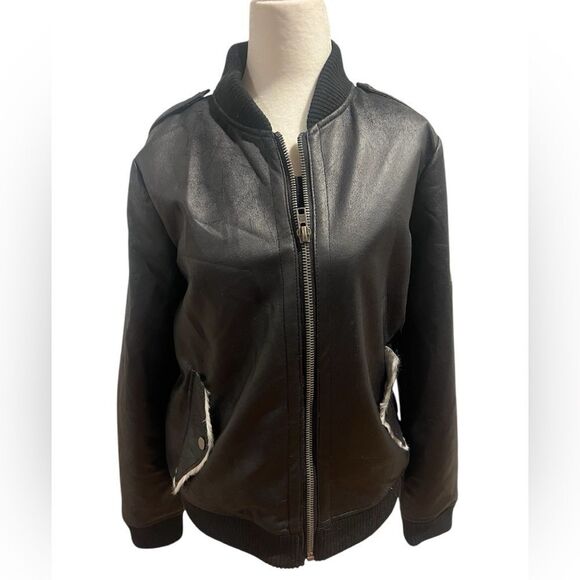 NWOT chaser women's size medium full lined‎ faux fur full zip jacket black - Picture 1 of 10